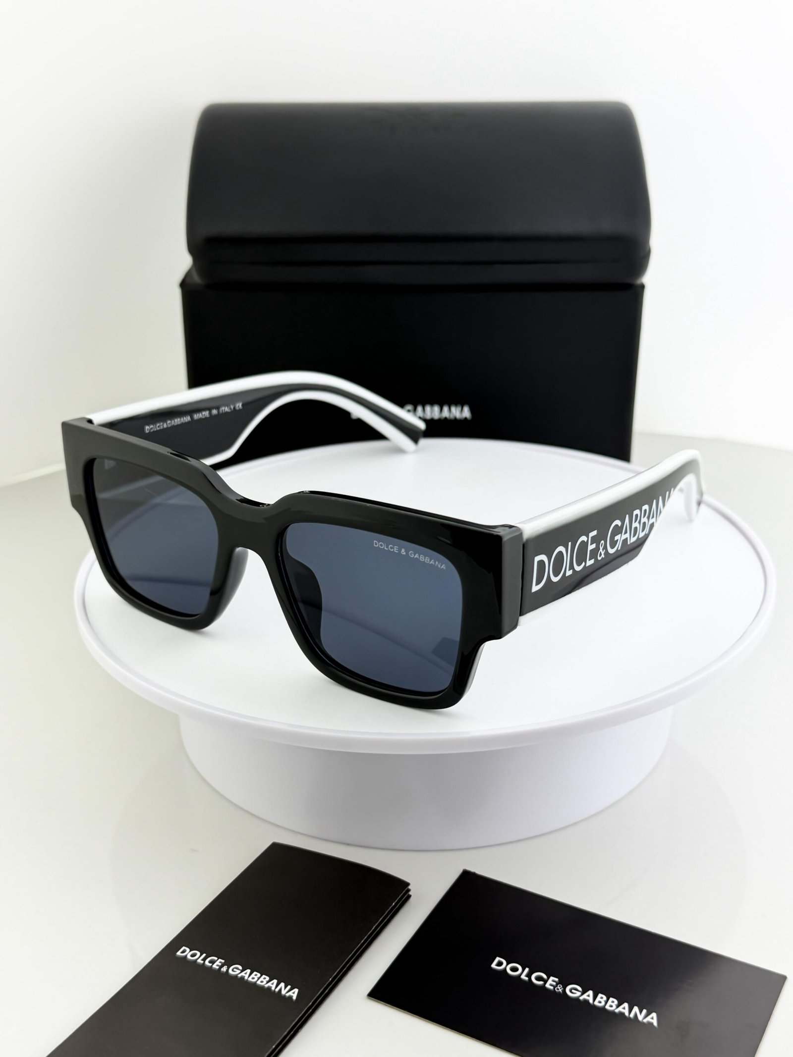 Dolc_gabbana_white_line_6184