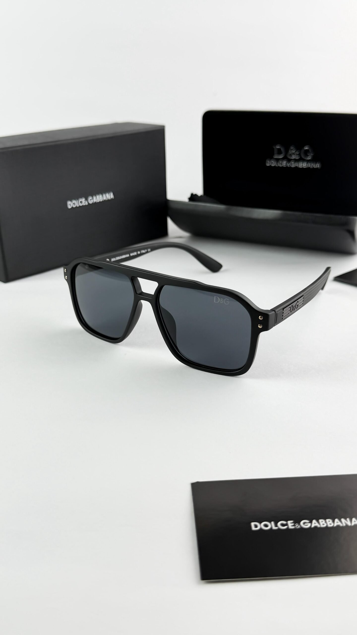 Dolc _gabbana_black 8201