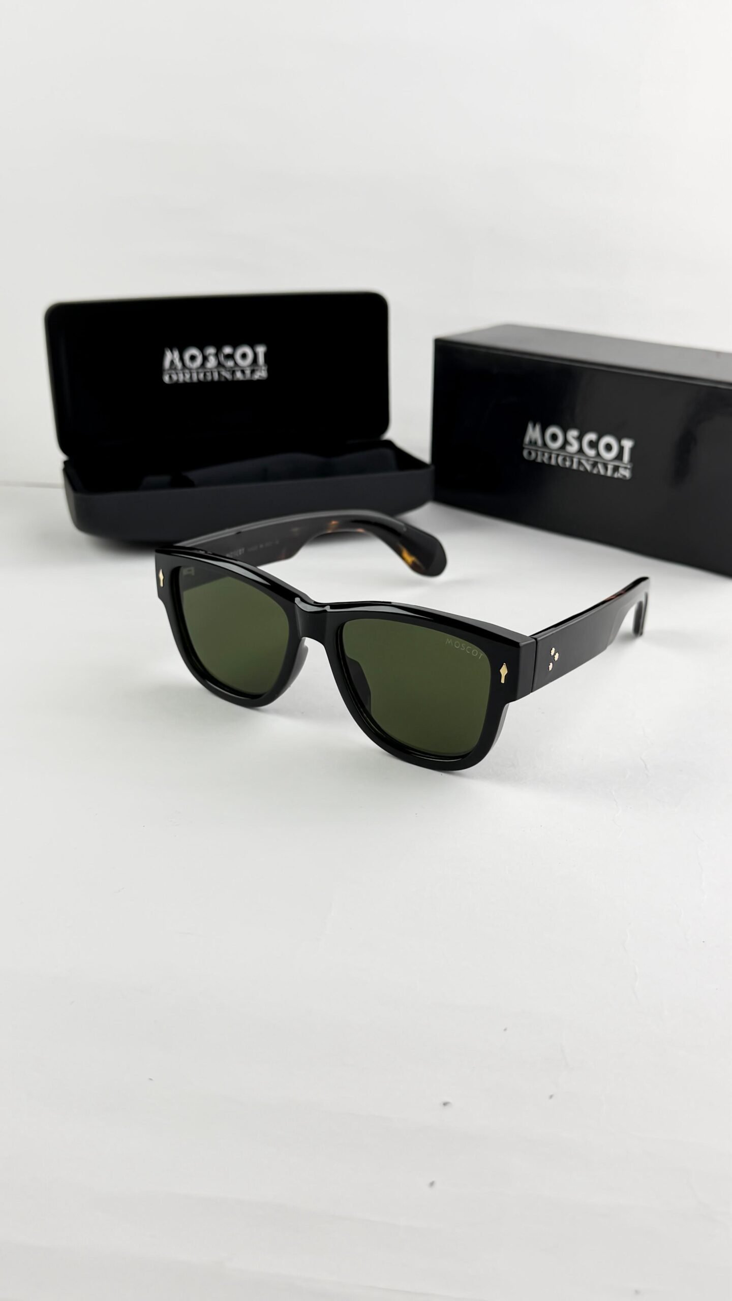 Moscot tiger green 98133