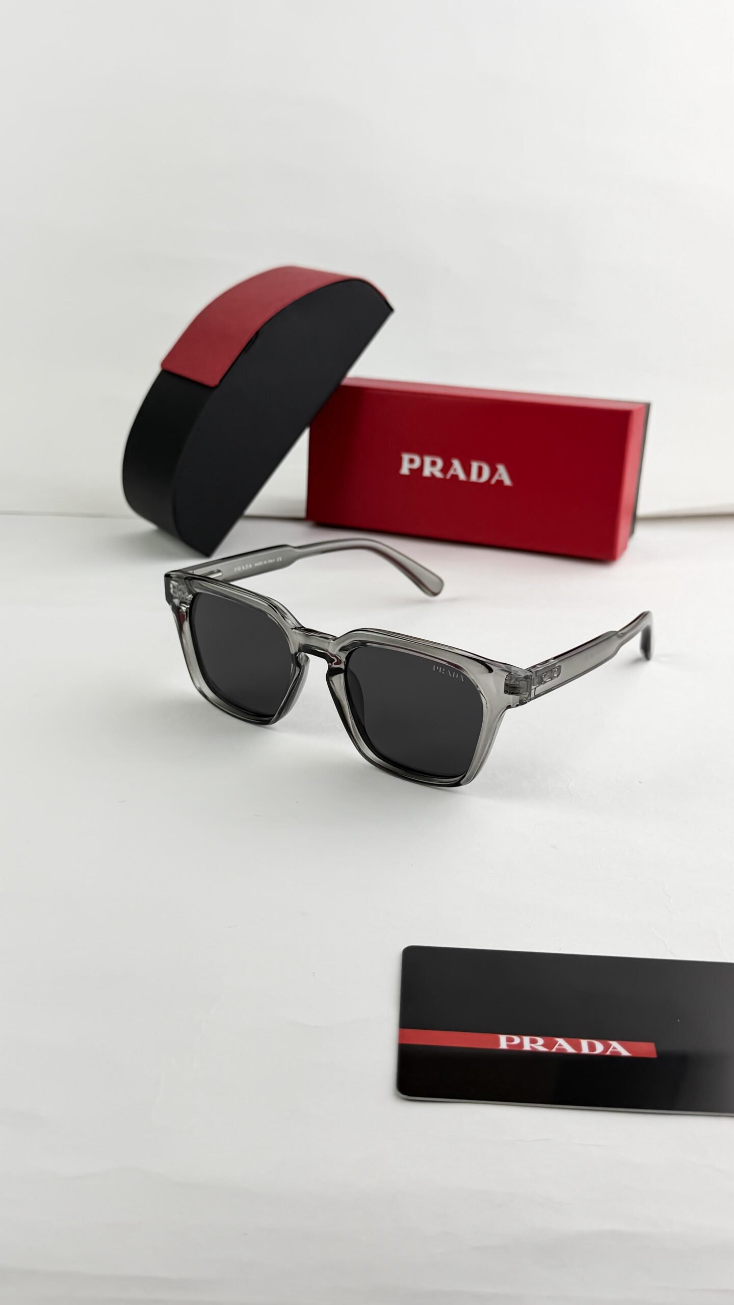 Prad_grey_black_26025